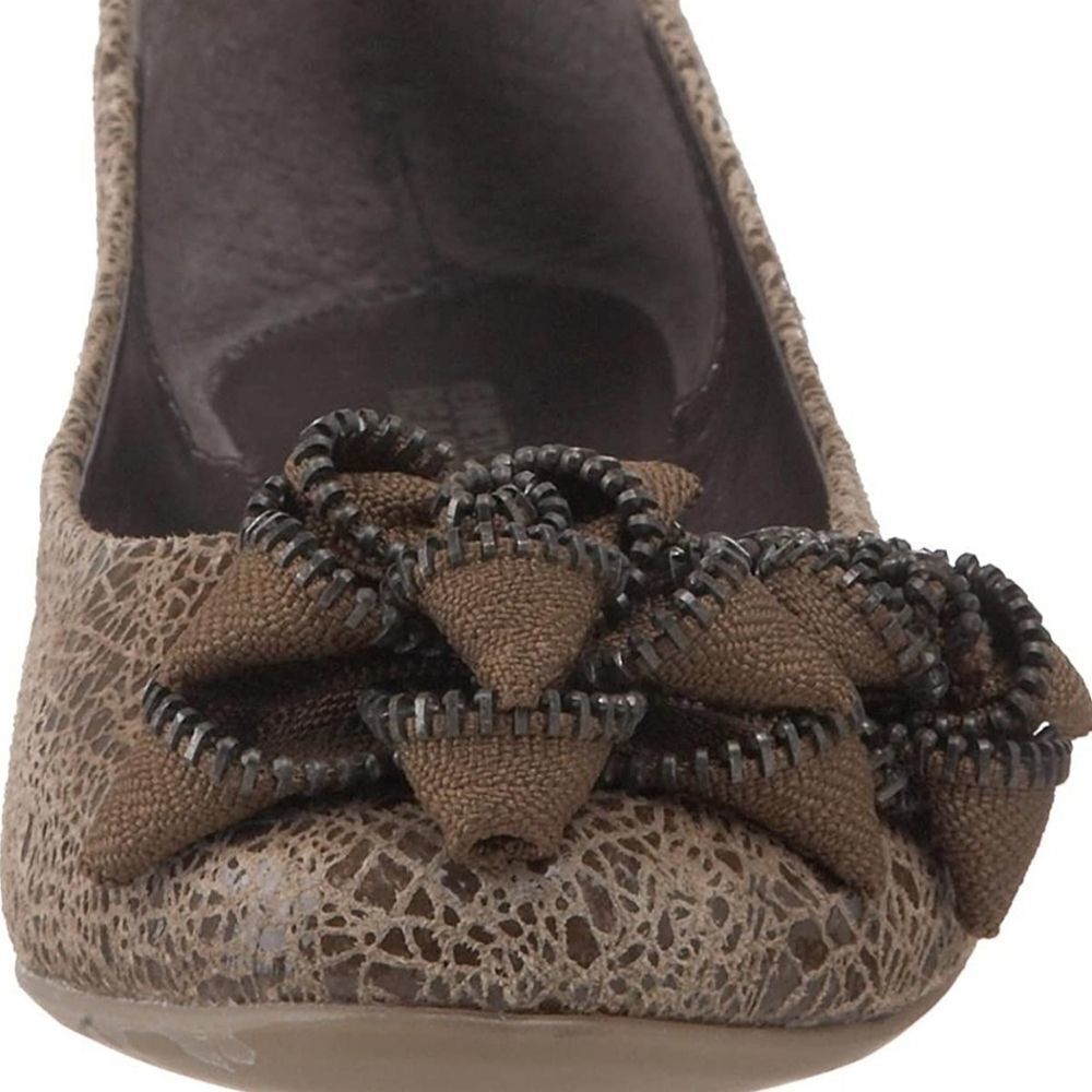 Kenneth Cole Reaction Ballet Flat - Picture 6 of 10